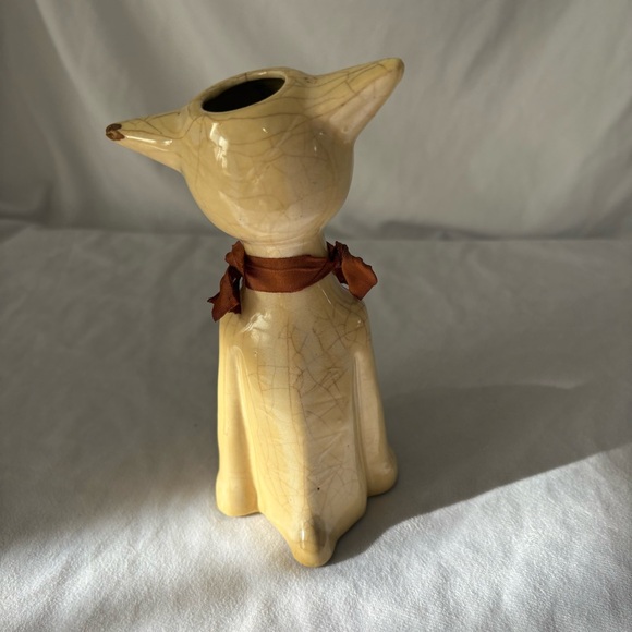 Vintage ceramic cat figurine vase holder home decor accent piece kitsch trinket - Picture 5 of 5